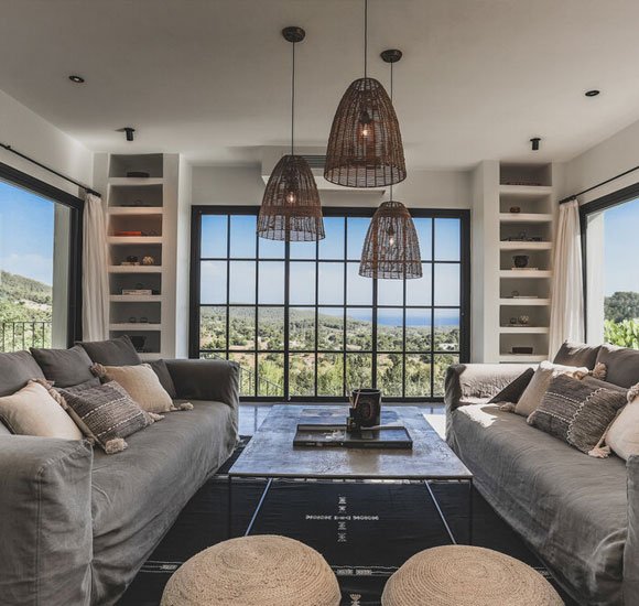 Interior 580x550